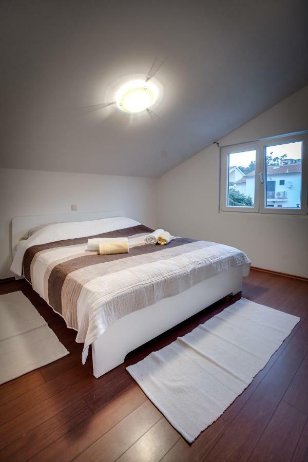 Apartman Nane Banjol Extérieur photo