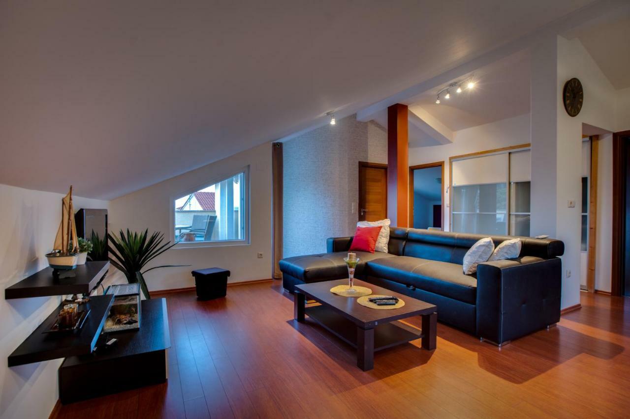 Apartman Nane Banjol Extérieur photo